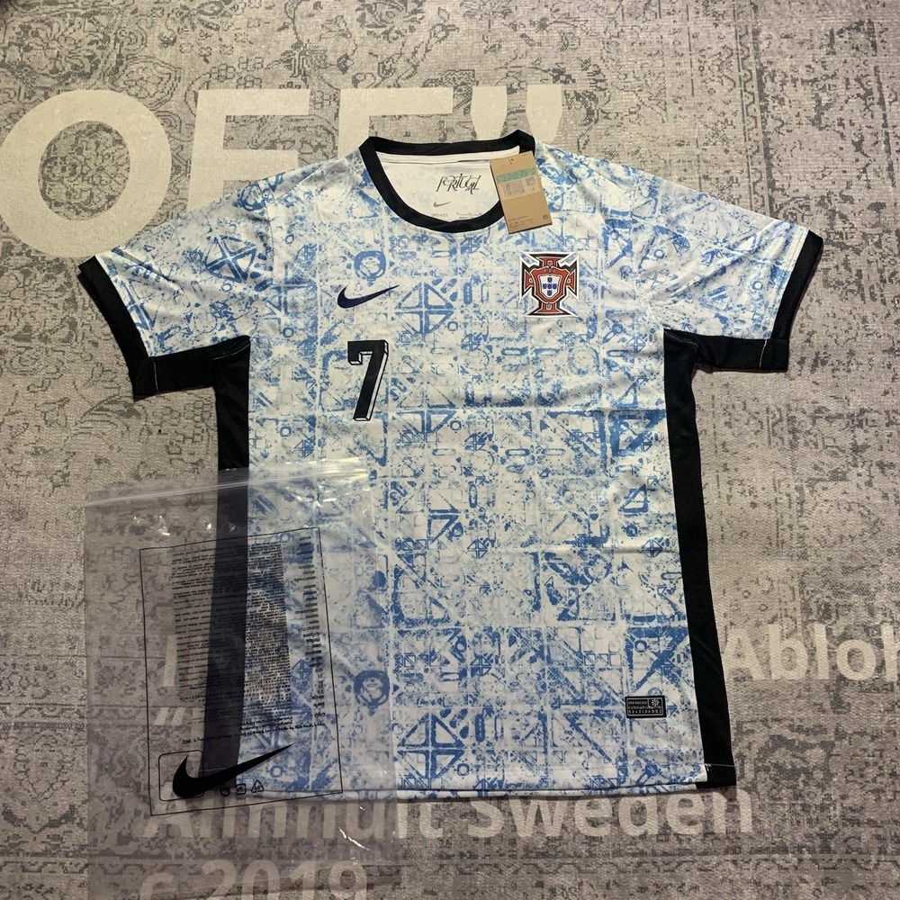 Nike Portugal Cristiano Ronaldo #7 Men's Soccer Jersey Size XL White/Blue/Black
